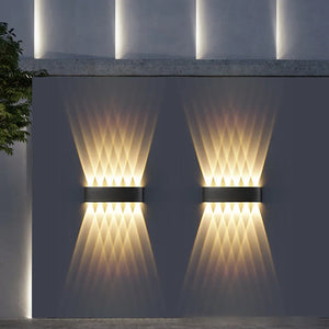 Lámpara de pared LED para interior y exterior